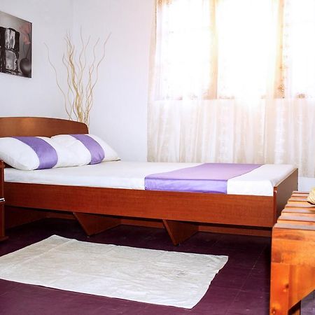 D'Villa Guest House Jaffna Exterior foto