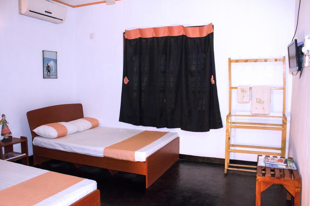 D'Villa Guest House Jaffna Exterior foto